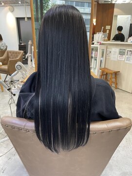 フツーロ 栄(FUTURO) インナーカラー付けたよ!!!