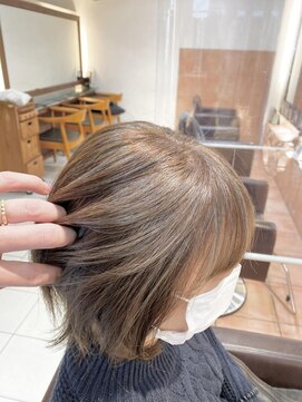 ネオリーブソラ 相模大野店(Neolive sola) グレージュ白髪ぼかしハイライト[sola:neolive相模大野店]