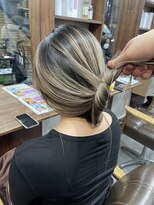 ラフ(LAFF)&nbsp;#バレイヤージュ#グレージュカラー#ボブウルフ#ココアベージュ