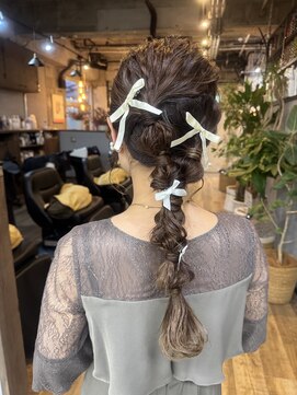 アルク(A.R.K) お呼ばれヘアアレンジ