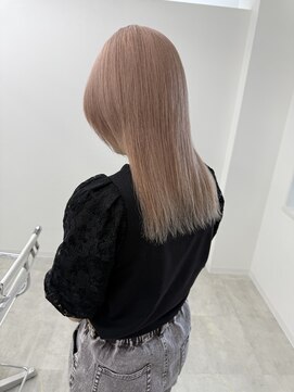 メイドバイスティーン(MADE BY STEEN) 暖色ベージュ