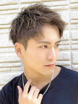 フィフス 仙台(fifth) 仙台スパイキーショートアップバングツーブロック短髪30代40代◆