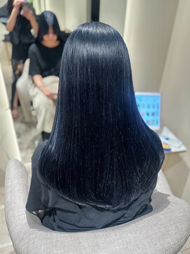 マインバイアフロートギンザ(MYNE by AFLOAT GINZA) ネイビーカラー