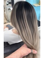 ウル(ulu)&nbsp;バレイヤージュ　ケアブリーチ　ベージュ　グレージュ　ブラウン