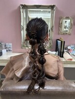 ヘアーアンドカラー プラーチェ(hair&color Plaatje)&nbsp;編みおろしスタイル
