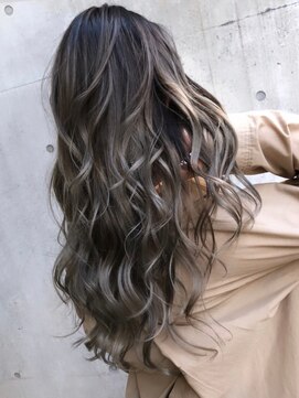 メリー(merry craftsman's factory) バレイヤージュ、ハイライトカラー外国人風ことりベージュ