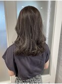 グレージュ