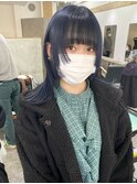 フェイスカット/ブルーブラック/ミディアムヘア