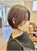20代30代大人可愛い小顔丸みショートボブ前下がりショート
