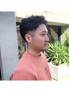 シー(Ciii) stylist イケダ guest snap>>２ブロックパーマ　メンズスタイル