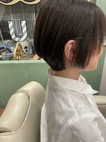 ラウンジ ヘアアンドグルーミング(Lounge HAIR&GROOMING) シルエット重視のショート