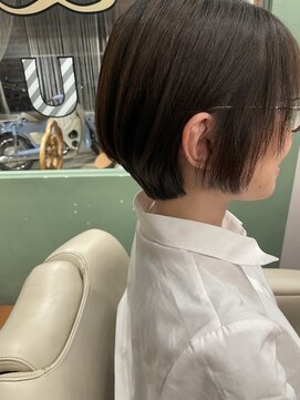 ラウンジ ヘアアンドグルーミング(Lounge HAIR&GROOMING) シルエット重視のショート