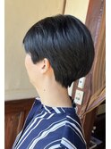 マッシュショート＋黒髪