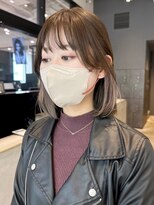 アルバム 銀座(ALBUM GINZA)&nbsp;インナーピンク_斜めバンググレージュカラー_ba455502