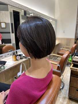 オリーブスバイネオリーブ(Olive's by neolive) 斜めバング/グレージュカラー/デザインカラー/白髪ぼかし/新宿