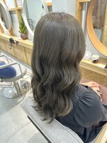 スクリバイタヒエ(SUKURI by tahie)&nbsp;#透明感カラー #オリーブベージュ