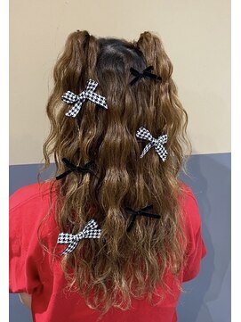 ヘアメイク ギャリス 北新地店(HAIR MAKE SALON Gallis) ハーフツイン