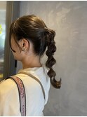 ツインポニー
