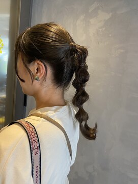 ミモザ(Mimosa) ツインポニー