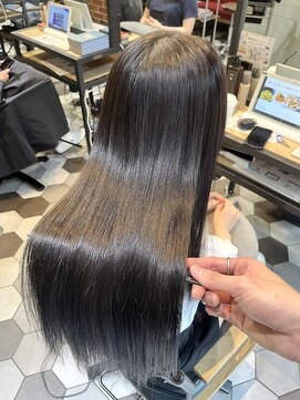 シェノン 梅田(CHAINON) 究極の艶髪