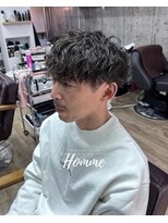 オムファミーユラグ(homme, famille raugh) 波巻きスパイラル