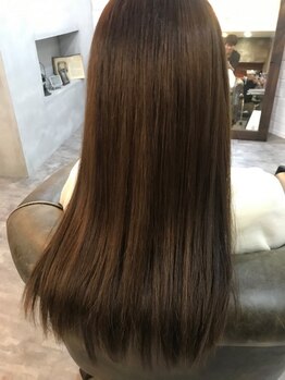 ヴォルッタ(VOLUTTA)の写真/《貴方だけの可愛いStyleに◎》丁寧なカウンセリングと髪質を見極めた施術、髪に優しい厳選した薬剤が魅力!