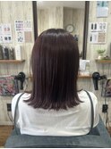 くくれる長さの外ハネスタイル