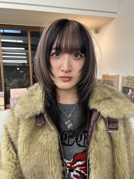 トナリ(tonari) 【stylist mayu】ブロックハイライト×レイヤーカット