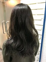 ノーヴェドゥーエ(novedue) オトナのゆる巻きアッシュロング♪