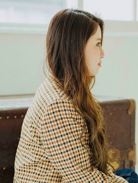 イコール バイ プロデュース 町田駅前店(equal by Produce) グラデーションカラー☆くせ毛風☆カール[町田/町田駅]