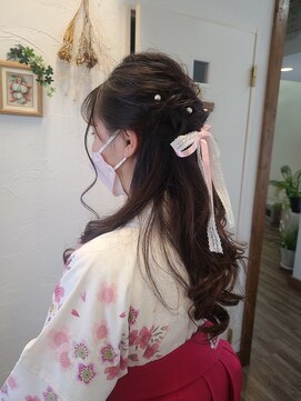 シュペリール フォー ヘアー(Superire for hair) ハーフアップスタイル