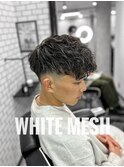 ホワイトメッシュ×パーマ