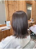 外ハネロブ×アッシュブラウン