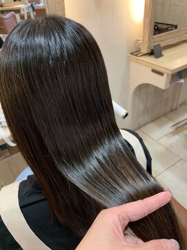 エイミーバイアフロート(amie by afloat) 艶髪で若見え☆マジカルストレート