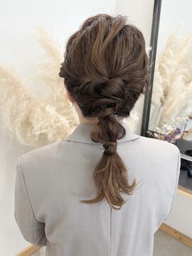 エイト 半田(EIGHT) ヘアアレンジ