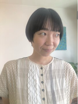 ハラカラ harakara 黒髪ショート