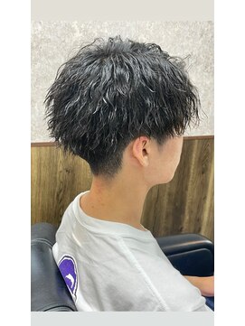 ティーズ バーバー T's BARBER ツイストスパイラルパーマ