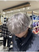 ホワイトベージュ