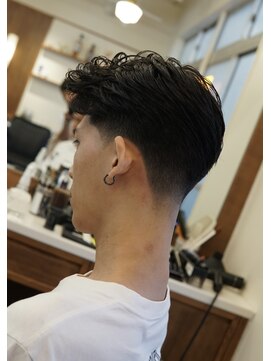 ザ チョップ ショップ ハラジュク(THE CHOP SHOP HARAJUKU) テーパーフェード／原宿バーバー／渋谷バーバー