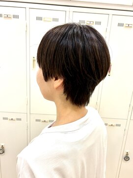 アッシュ 町田駅前通り店(Ash) 【Ash町田駅前通り店　木口優子】マッシュ風ショート