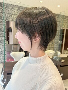アース 栄店(HAIR&MAKE EARTH) earthショートレイヤーボブミルクティー丸みショートボブ