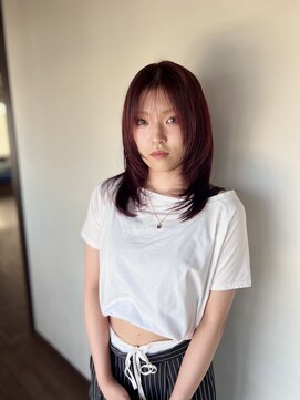 ラクレ(d.la cle) レイヤーカットとバーガンディレッド【ラクレ/西大分】