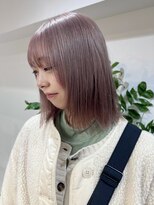 サンク 原宿 表参道(cinq) ハイトーンカラーヘーゼルベージュミルクティーベージュ暗めボブ