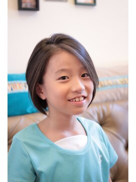 シェマル (chezmale) 《chezmale 芹澤》キッズ&ジュニア ボブ ショート