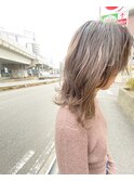 ケアブリーチでダメージ減。クリーミーなベージュカラー