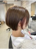 ショートボブ