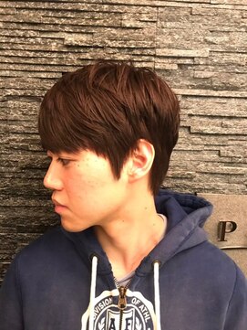 シャウルデッサントウキョウ 表参道(CHARLES DESSIN Tokyo) ツイストスパイラル/センターパート/韓国マッシュ[表参道駅]