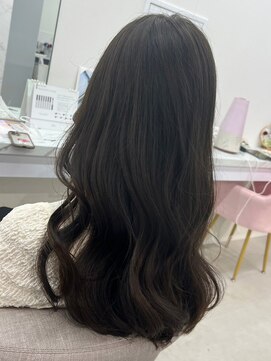 エレラビューティー(ELERA beauty) 韓国艶髪レイヤー×ダークブラウン