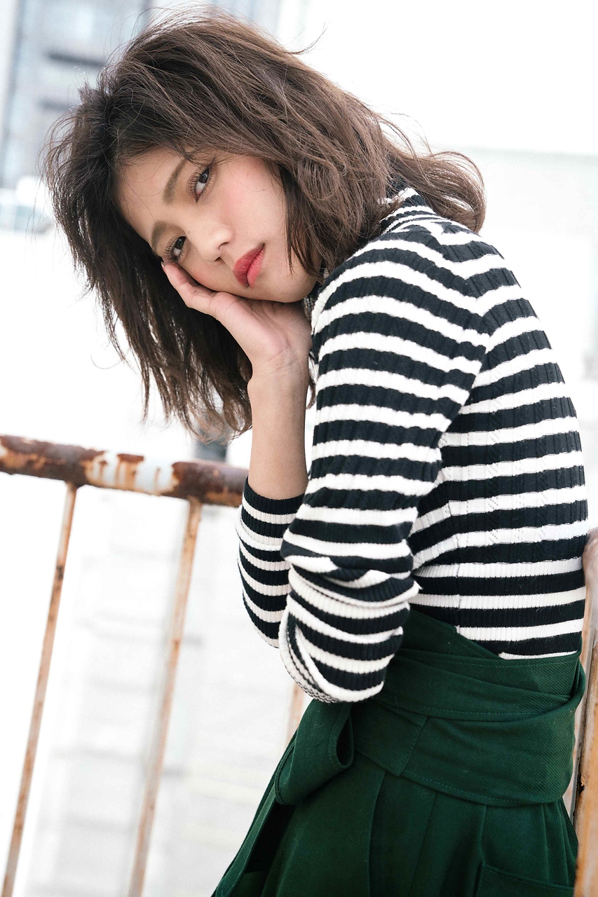 レイ(ray.) くびレイヤーエモージュふんわりカール20代30代40代◎美髪