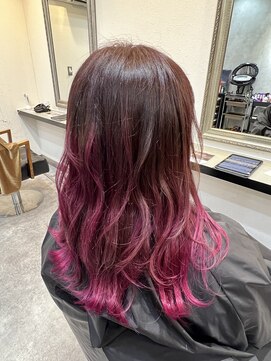 メルバイレガロ 水戸(mer by REGALO) グラデーションカラー